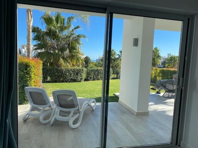 Palmsea Marbella-Estepona Буэнас-Ночес Экстерьер фото